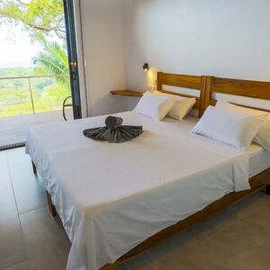 lodge-lit-costa-rica